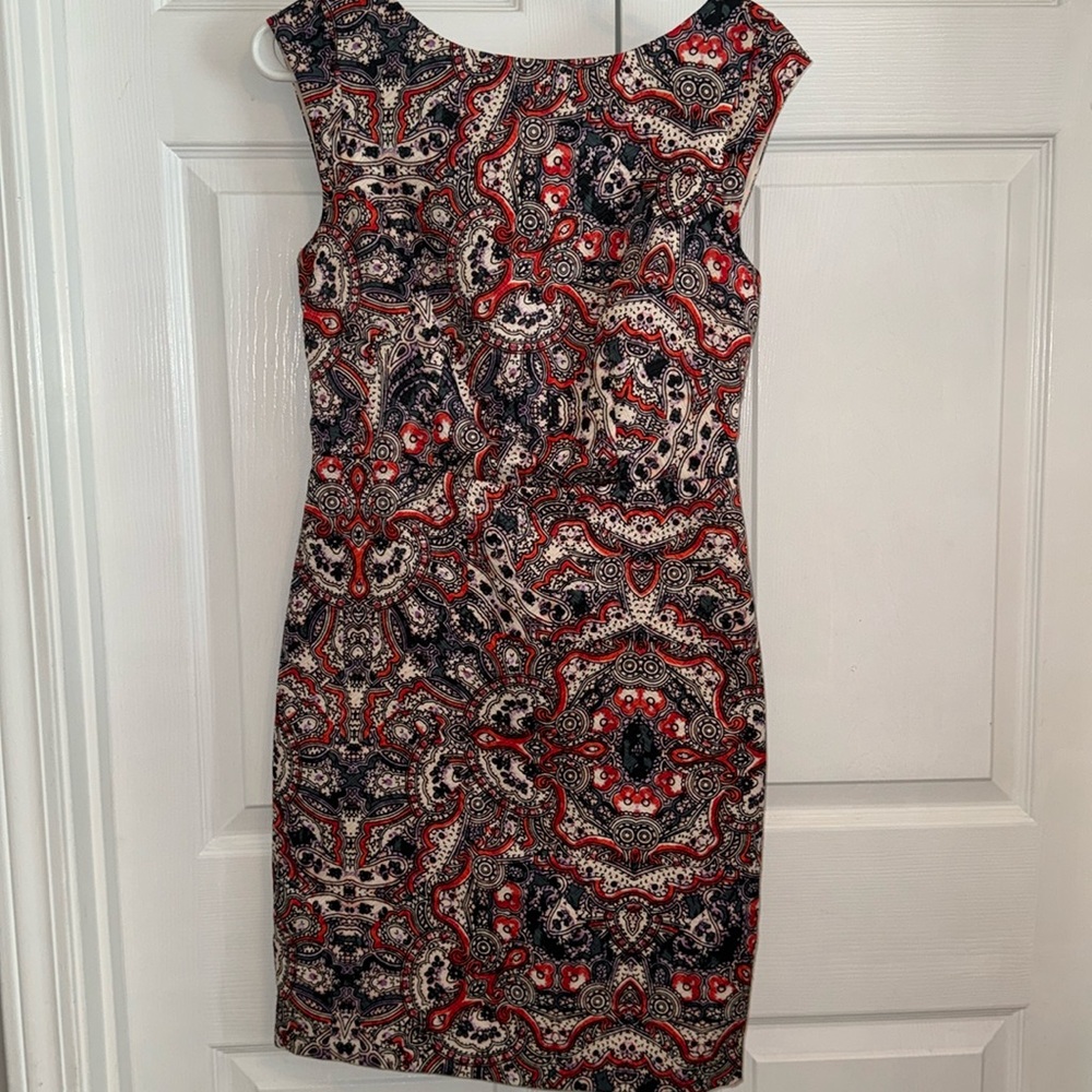 Women’s patterned pencil dress